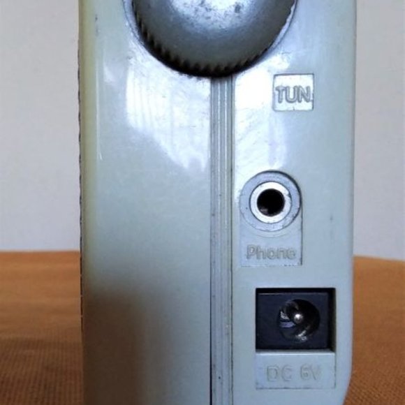 GPX Portable Stereo - Picture 3 of 3